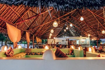 Hakuna Majiwe Beach Lodge