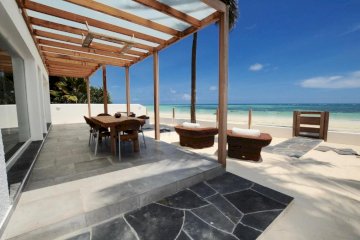 Amani Home - Moja Private Beach