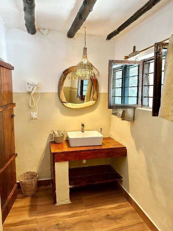 Deluxe Double Room with Balcony and Sea View